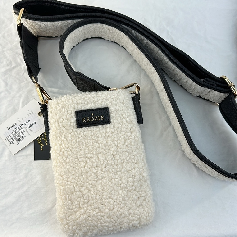 NWT Kedzie Sherpa Phone Bag - Picture 3 of 10